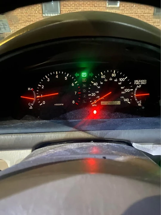 1998 Lexus ES 3rd Gen - Image 10 of 10