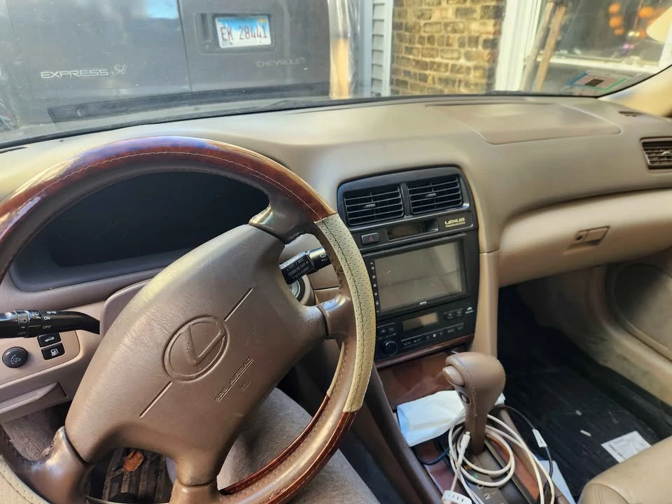 1998 Lexus ES 2nd Gen - Image 8 of 10