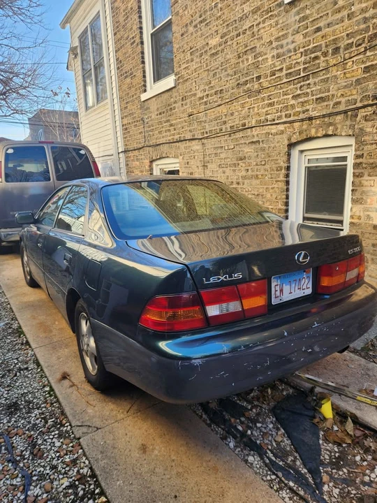 1998 Lexus ES 2nd Gen - Image 7 of 10