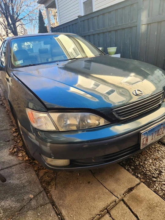 1998 Lexus ES 2nd Gen - Image 3 of 10