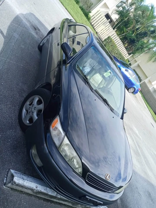 1998 Lexus ES 3rd Gen - Image 8 of 9