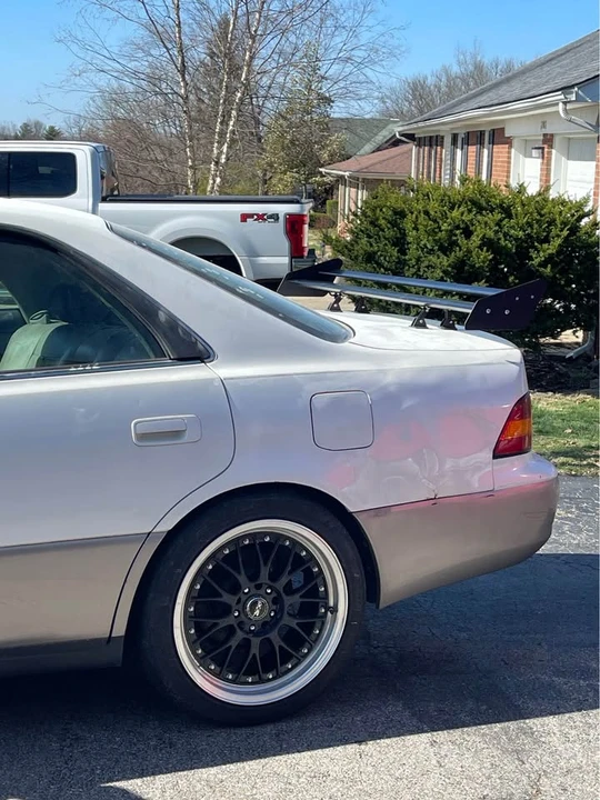 1998 Lexus ES 2nd Gen - Image 3 of 3