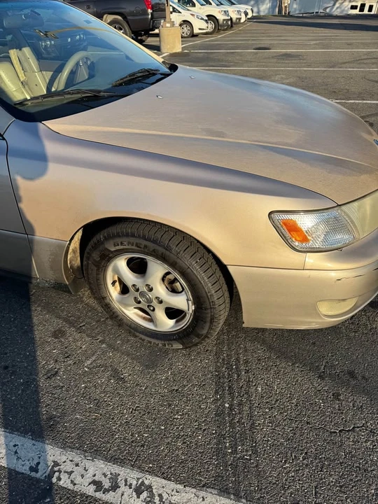 1998 Lexus ES 3rd Gen - Image 6 of 9
