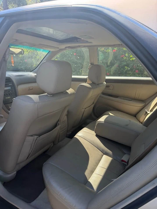 1998 Lexus ES 3rd Gen - Image 7 of 7