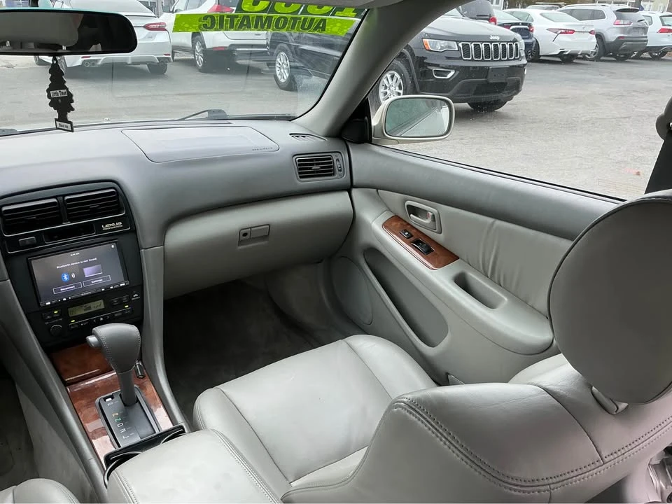 1998 Lexus ES 3rd Gen - Image 14 of 18