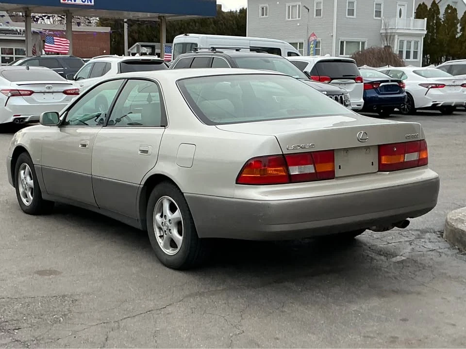 1998 Lexus ES 3rd Gen - Image 6 of 18
