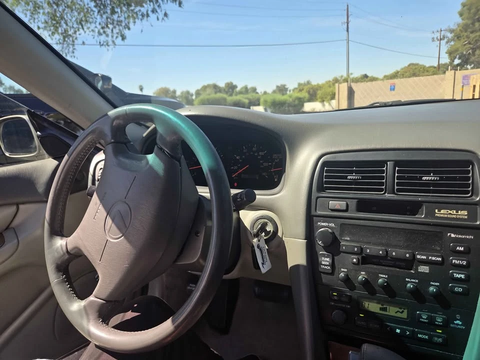 1998 Lexus ES 3rd Gen - Image 5 of 14