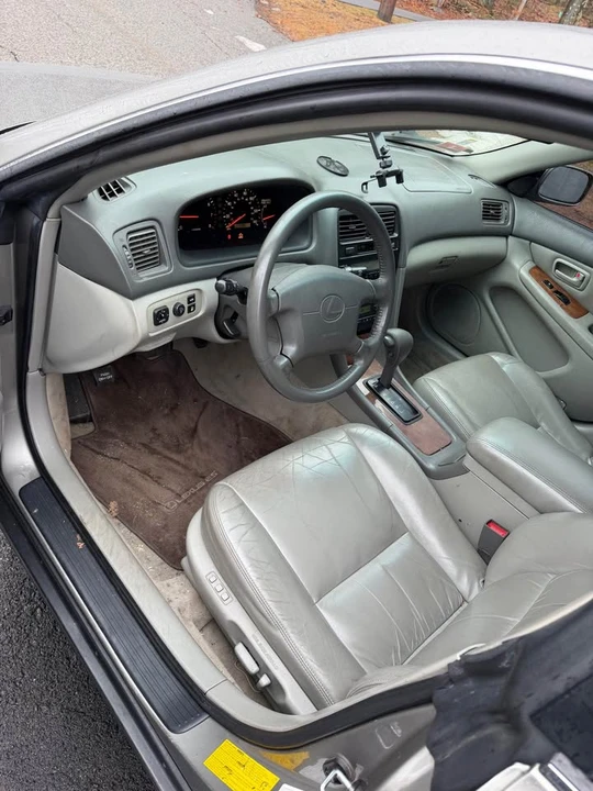 1998 Lexus ES 3rd Gen - Image 8 of 8