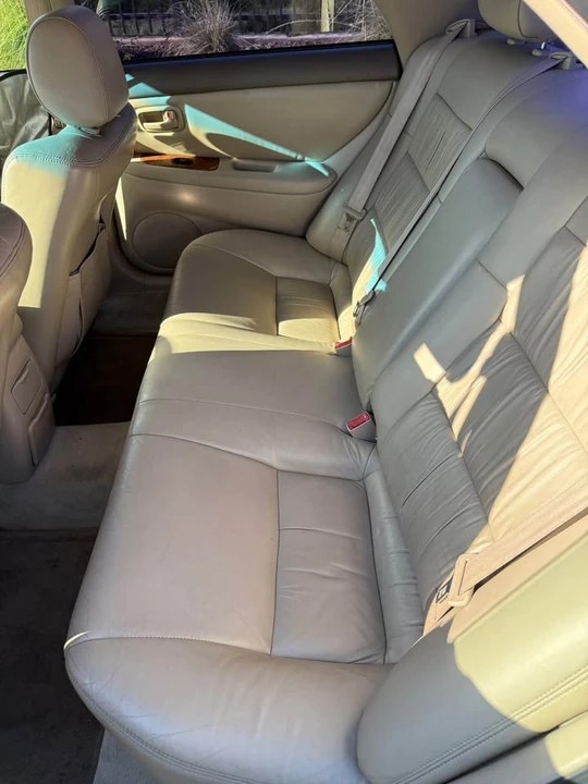 1998 Lexus ES 3rd Gen - Image 5 of 7