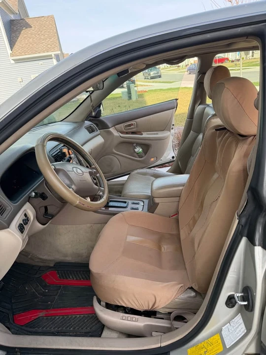 1998 Lexus ES 3rd Gen - Image 5 of 10