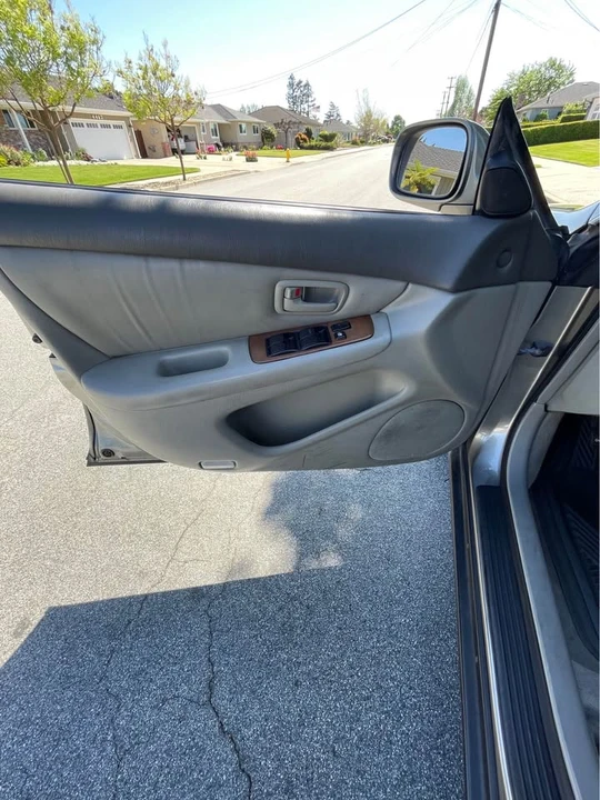1998 Lexus ES 3rd Gen - Image 6 of 8