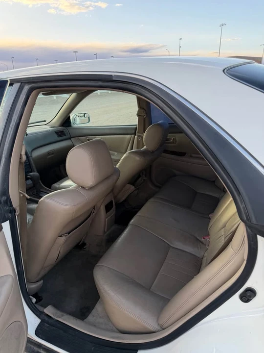 1998 Lexus ES 3rd Gen - Image 6 of 9
