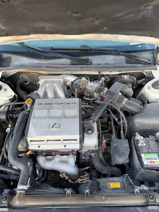 1998 Lexus ES 3rd Gen - Image 7 of 9