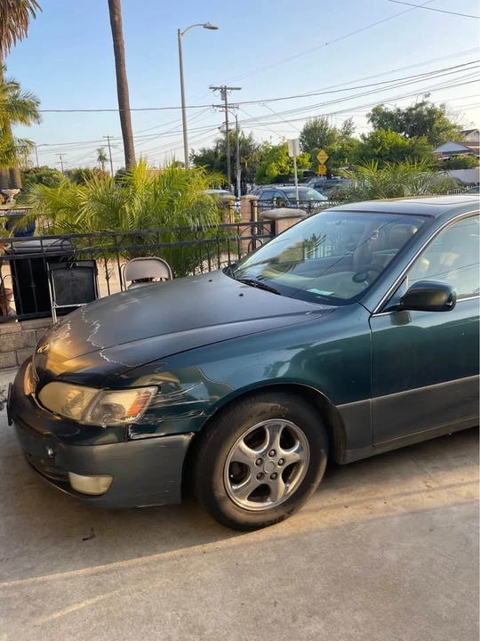 1998 Lexus ES 3rd Gen - Image 4 of 4