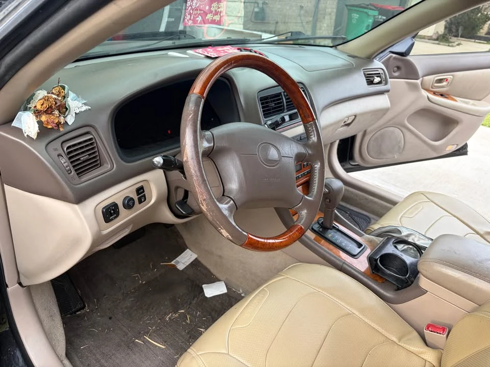 1998 Lexus ES 3rd Gen - Image 10 of 20