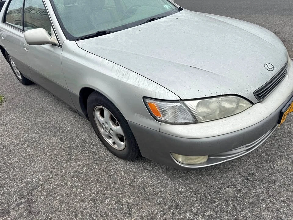 1998 Lexus ES 3rd Gen - Image 2 of 6