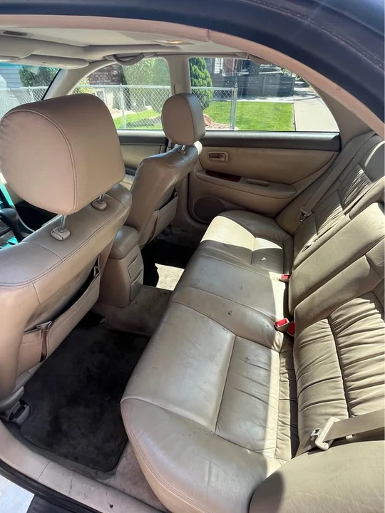 1998 Lexus ES 3rd Gen - Image 7 of 10