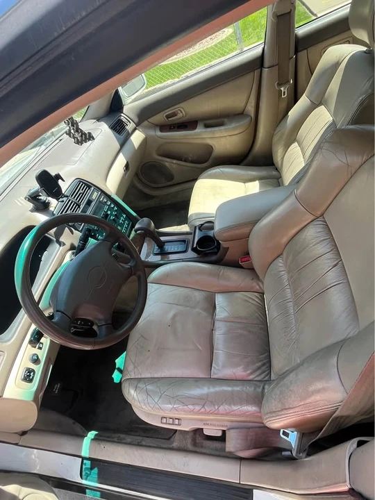 1998 Lexus ES 3rd Gen - Image 8 of 10