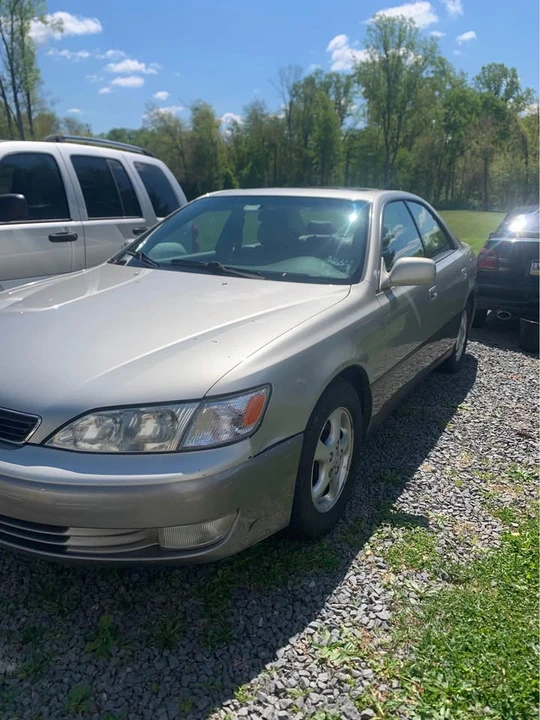 1998 Lexus ES 3rd Gen - Image 4 of 9