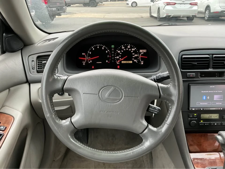 1998 Lexus ES 3rd Gen - Image 15 of 20