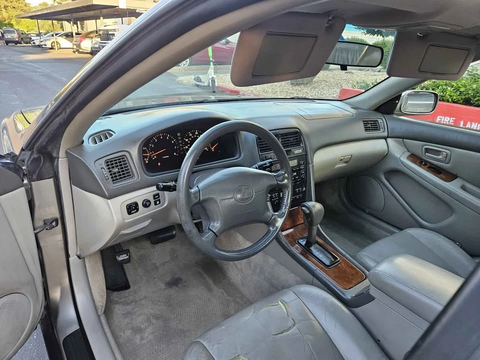 1998 Lexus ES 3rd Gen - Image 6 of 12