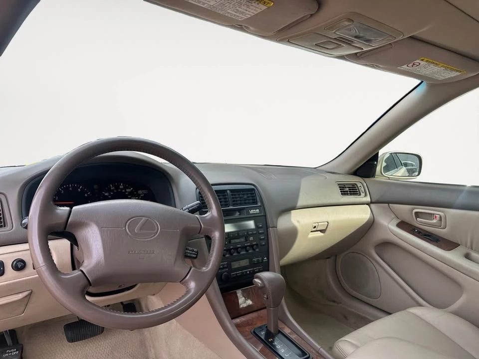 1998 Lexus ES 3rd Gen - Image 10 of 12