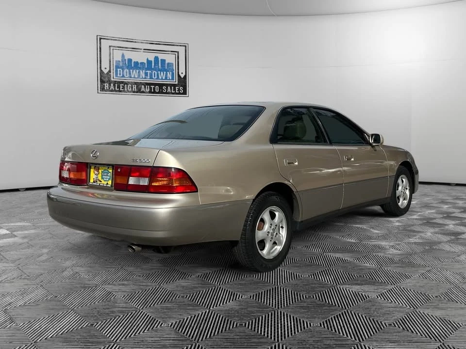 1998 Lexus ES 3rd Gen - Image 5 of 12