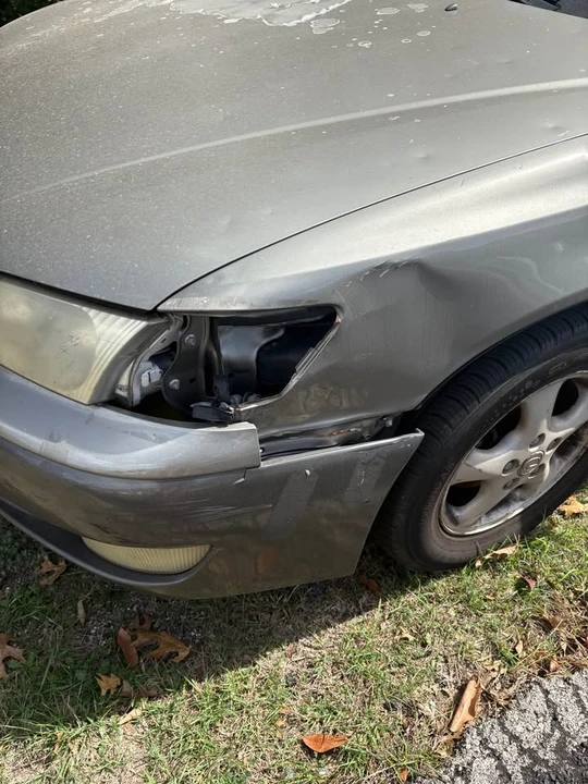 1998 Lexus ES 3rd Gen - Image 3 of 10