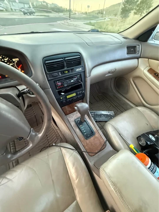1998 Lexus ES 3rd Gen - Image 6 of 9