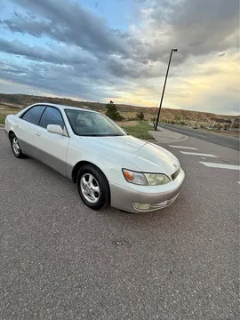 1998 Lexus ES 300 Sedan
