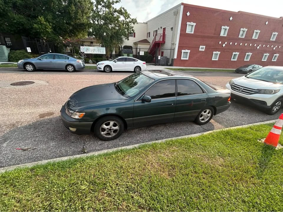 1998 Lexus ES 3rd Gen - Image 3 of 7