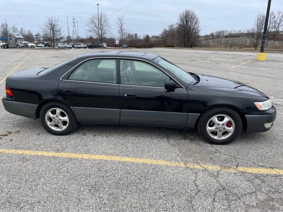 1998 Lexus ES 2nd Gen - Image 7 of 8