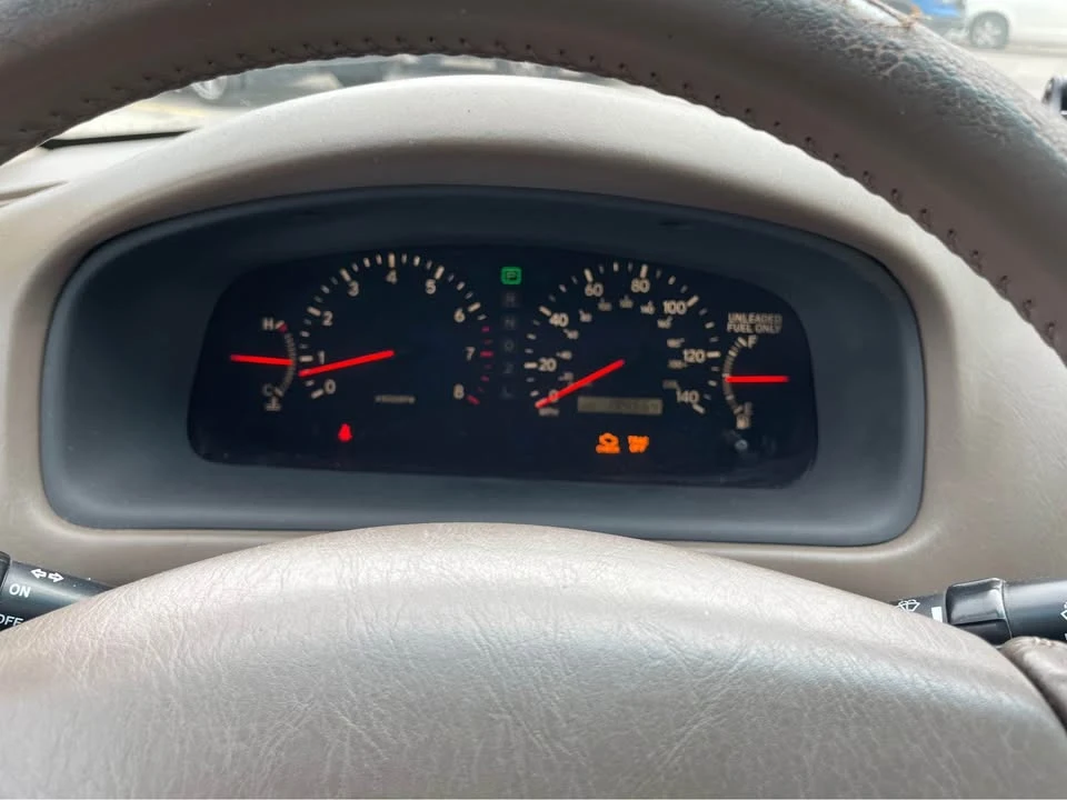 1998 Lexus ES 2nd Gen - Image 3 of 8