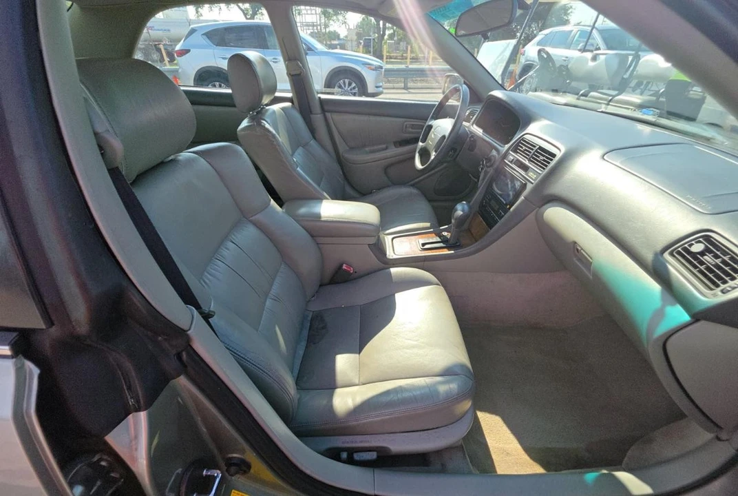 1998 Lexus ES 3rd Gen - Image 8 of 14