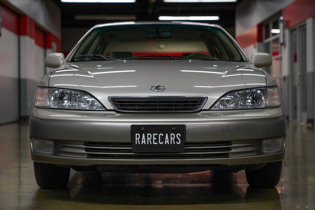 1998 Lexus ES 3rd Gen - Image 13 of 31