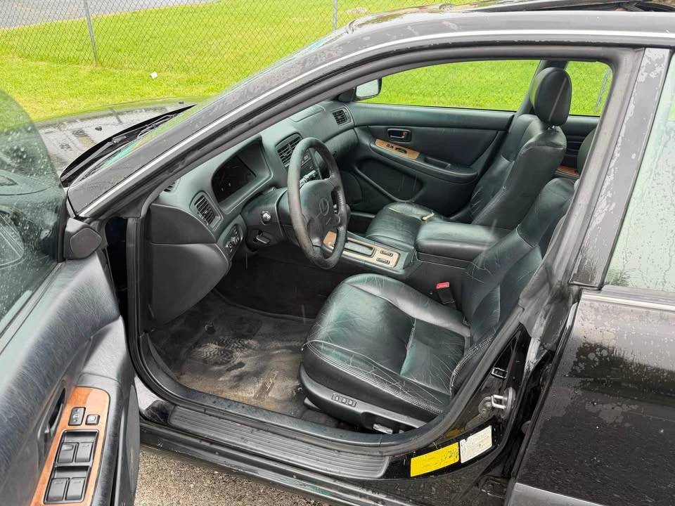 1998 Lexus GS 2nd Gen - Image 6 of 8