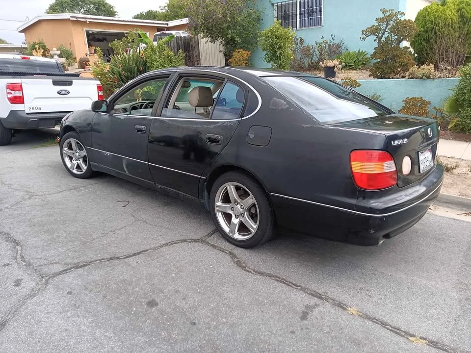1998 Lexus GS 2nd Gen - Image 4 of 12