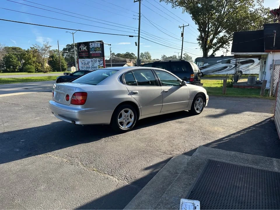 1998 Lexus GS 2nd Gen - Image 3 of 10