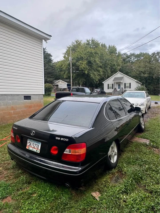 1998 Lexus GS 2nd Gen - Image 3 of 7