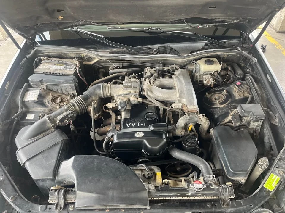 1998 Lexus GS 2nd Gen - Image 5 of 9