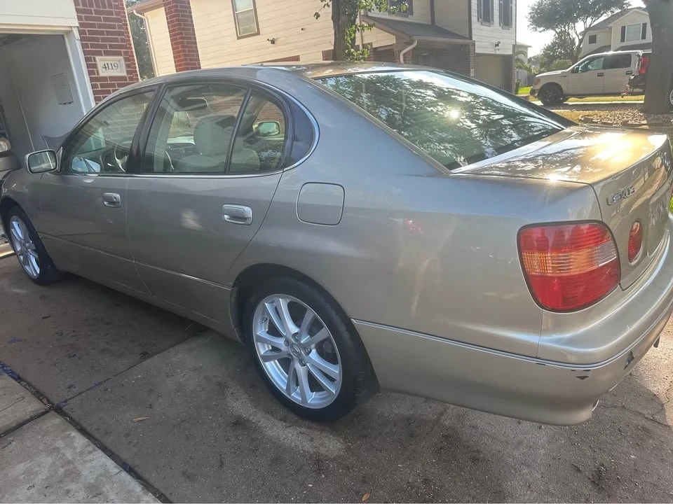 1998 Lexus GS 2nd Gen - Image 3 of 8