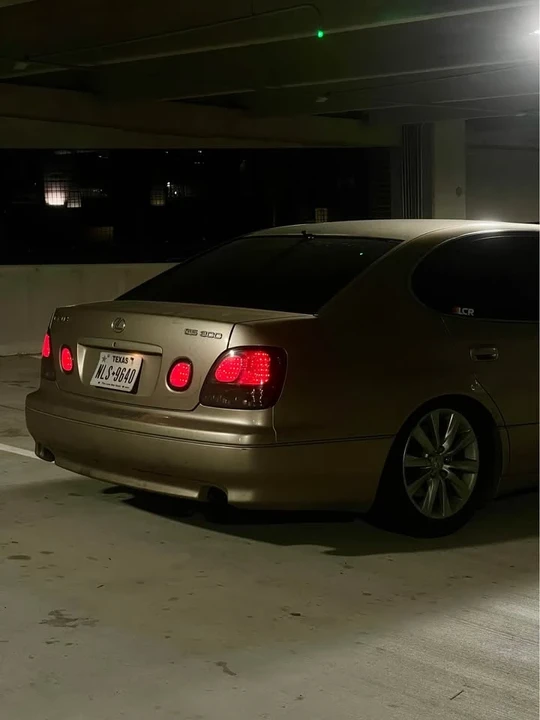 1998 Lexus GS 2nd Gen - Image 5 of 5