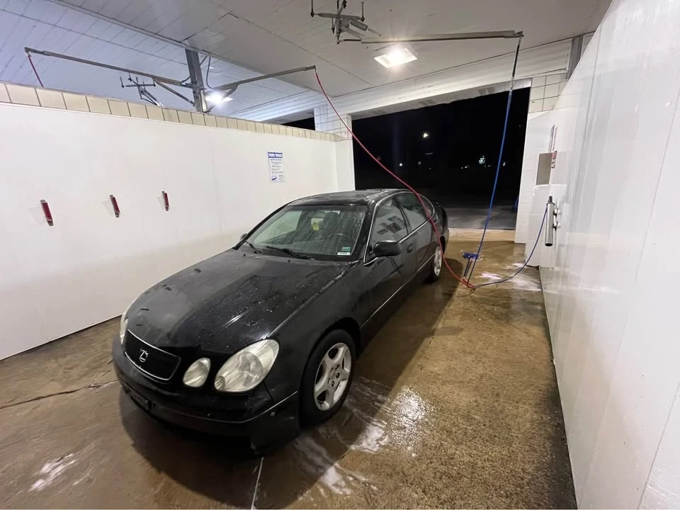 1998 Lexus GS 2nd Gen - Image 3 of 9