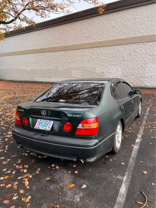 1998 Lexus GS 2nd Gen - Image 4 of 8