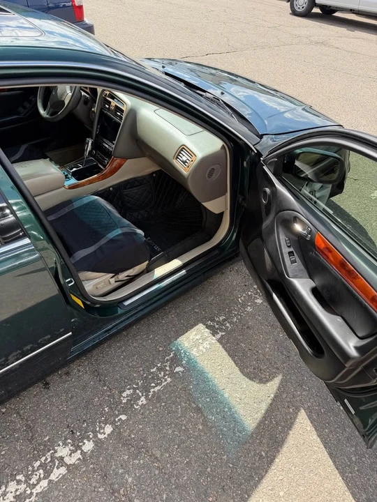 1998 Lexus GS 2nd Gen - Image 15 of 19