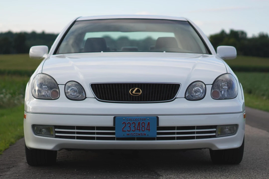 1998 Lexus GS 2nd Gen - Image 2 of 31