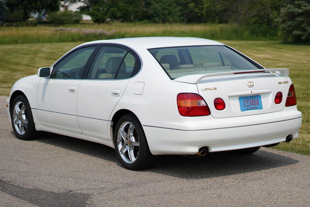 1998 Lexus GS 2nd Gen - Image 4 of 31