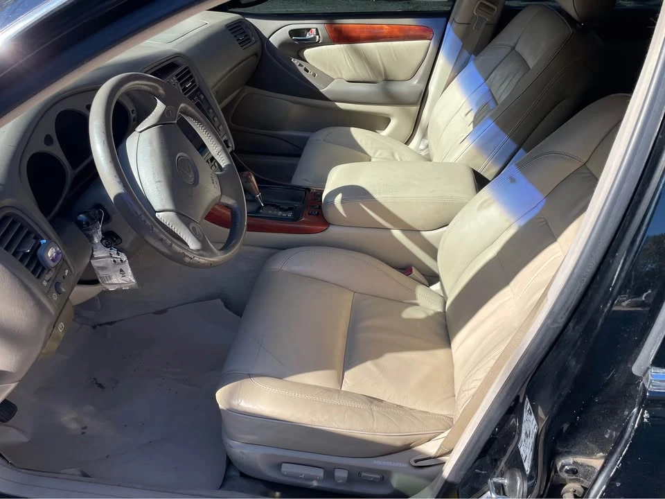 1998 Lexus GS 2nd Gen - Image 10 of 10