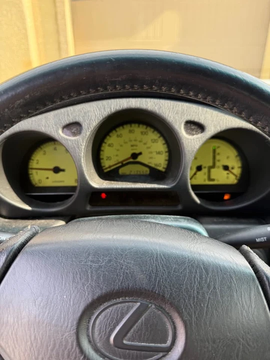 1998 Lexus GS 2nd Gen - Image 9 of 9