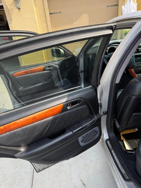 1998 Lexus GS 2nd Gen - Image 5 of 9